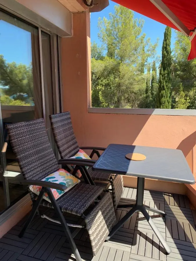 JADE - Appartement climatisé vue et accès mer privé La Seyne-sur-Mer